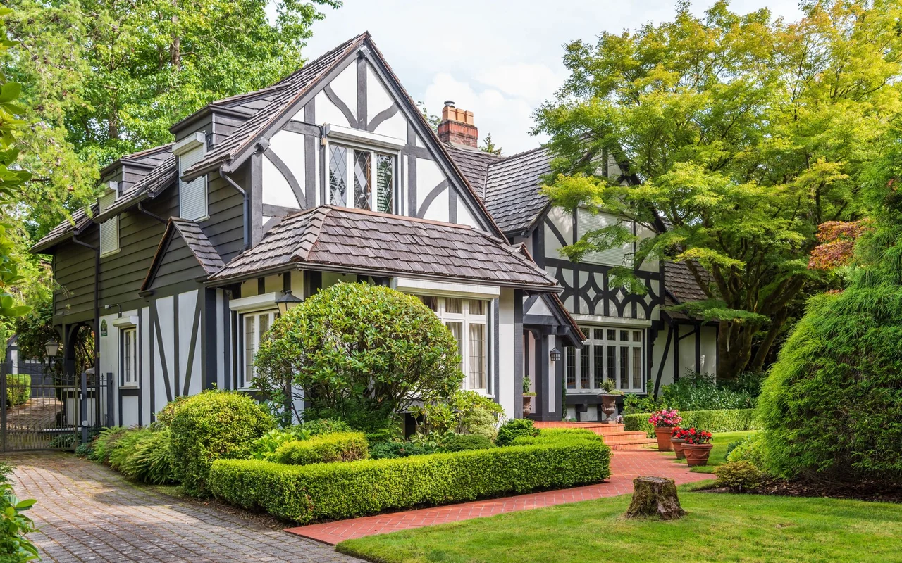 Detached house